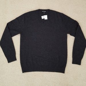 Neiman Marcus Cashmere Sweater